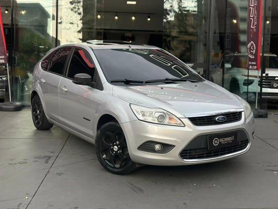FORD FOCUS 2.0 TITANIUM 16V FLEX 4P POWERSHIFT